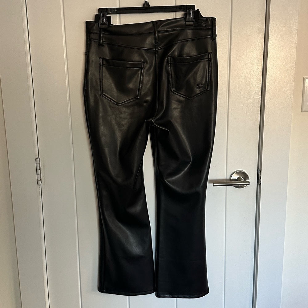 SEVEN7 FAUX LEATHER CROPPED BOOTCUT PANTS - Picture 2 of 7
